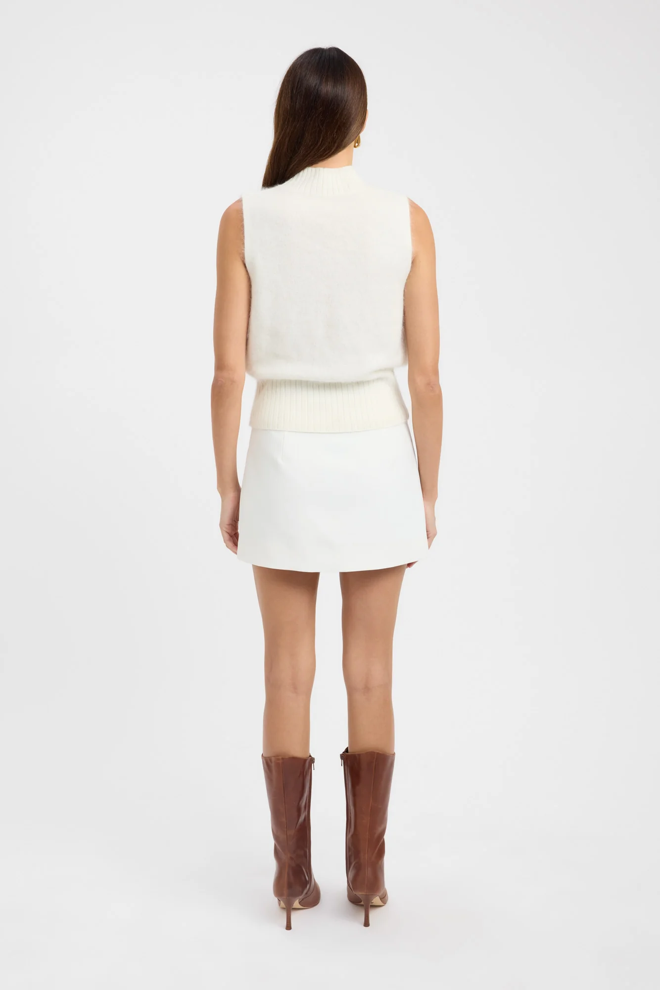 Geneva Tank - Image 7