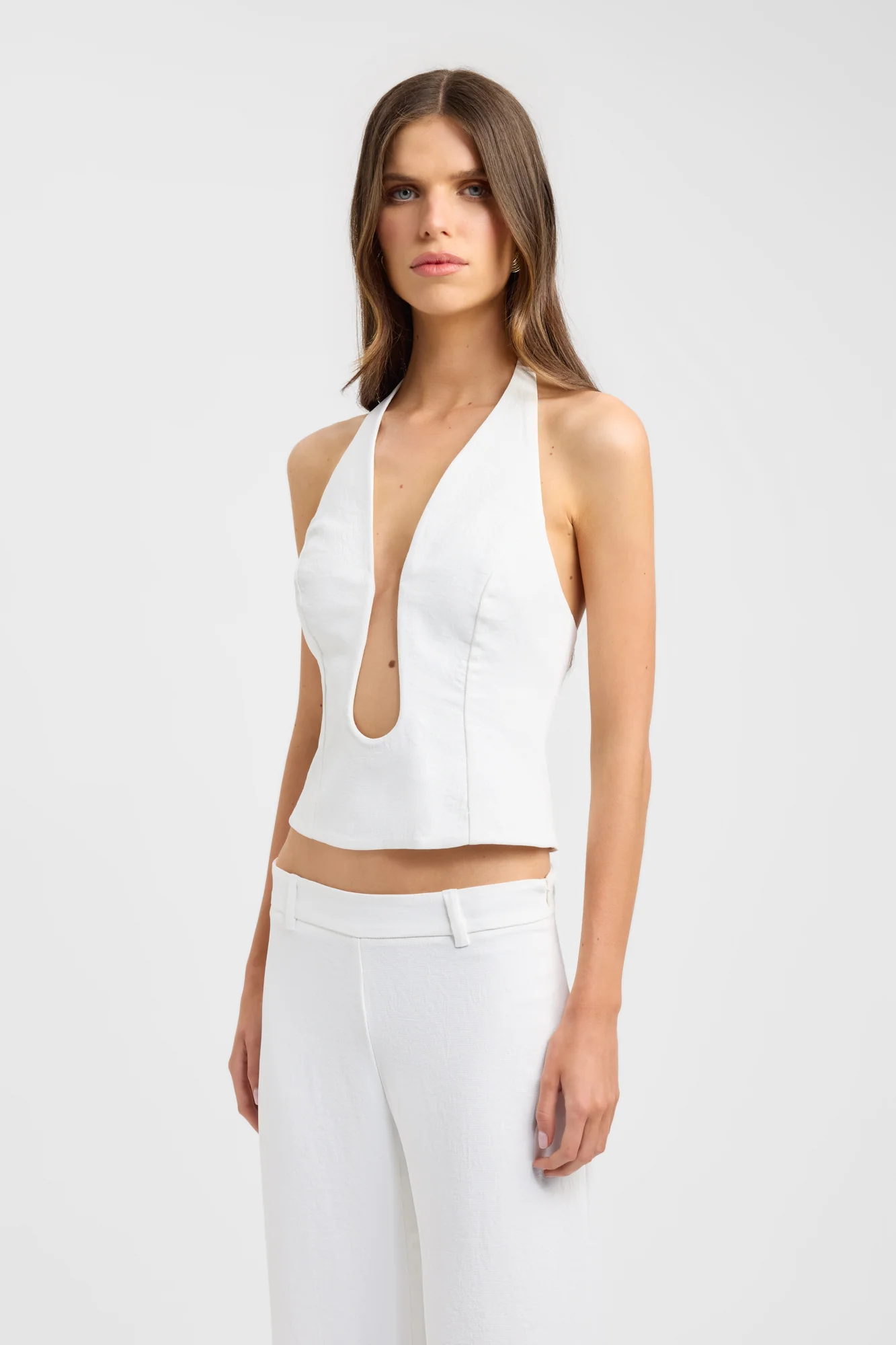 Oyster Low Cut Top - Image 3